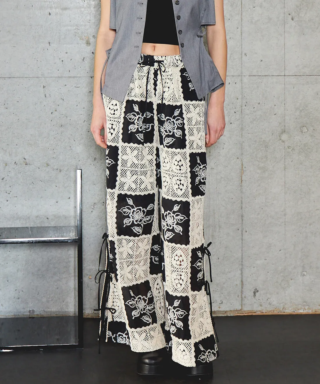 【25SUMMER PRE-ORDER】Embroidery Easy Pants