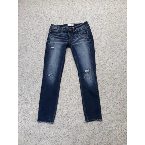 28 BKE Slim Fit Low Rise Ankle Skinny Dark Wash Distressed Raw Hem