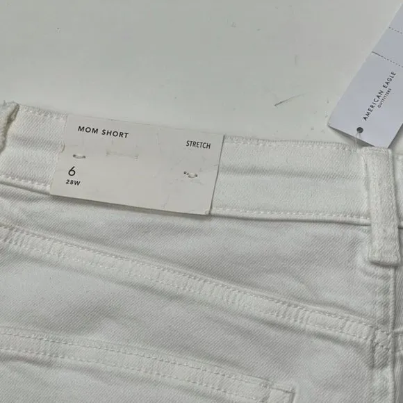 America Eagle Mom Shorts Women 6 28W NWT Stretch Cotton Pockets Distressed White
