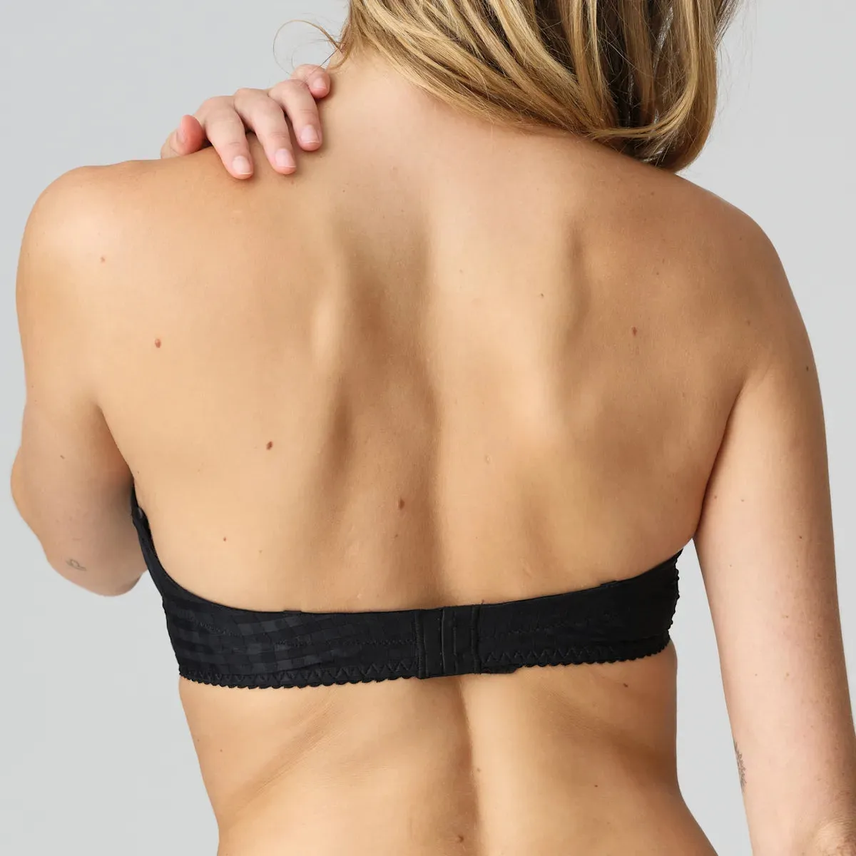 Avero Padded Strapless Bra In Black - Marie Jo