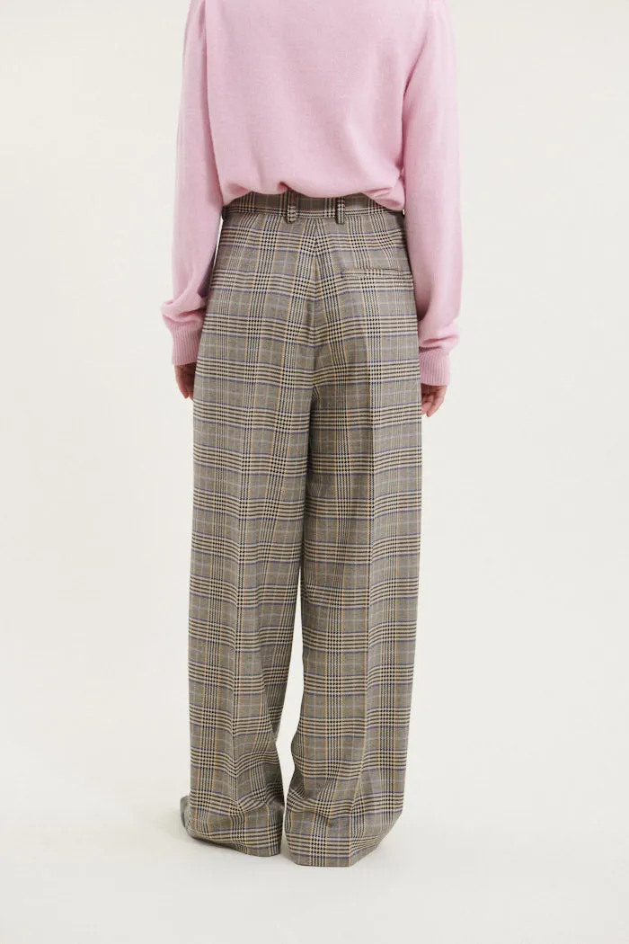 BASIC APPAREL Jorie Pants light khaki-black