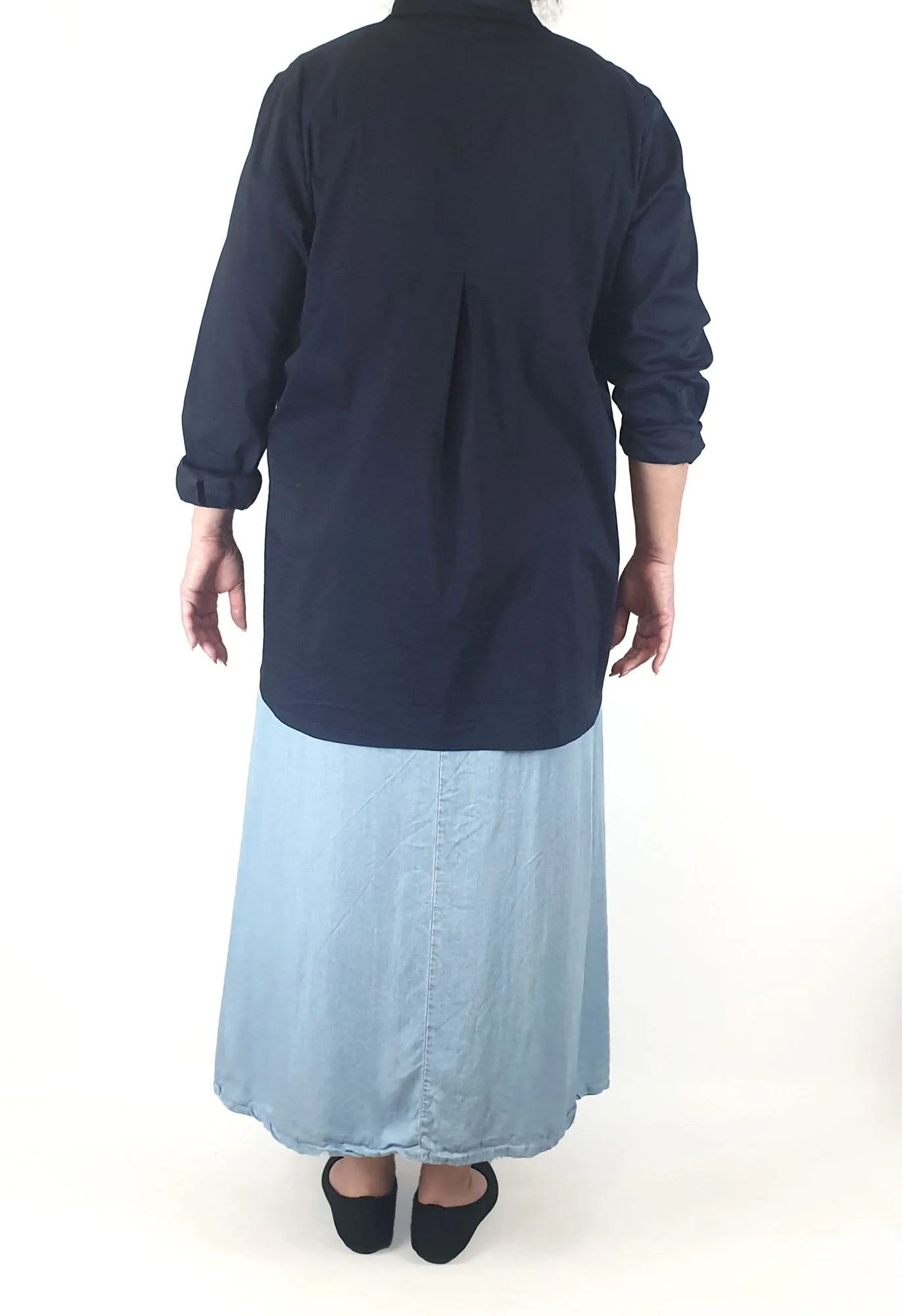 Blue Illusion navy cotton mix shirt size 18