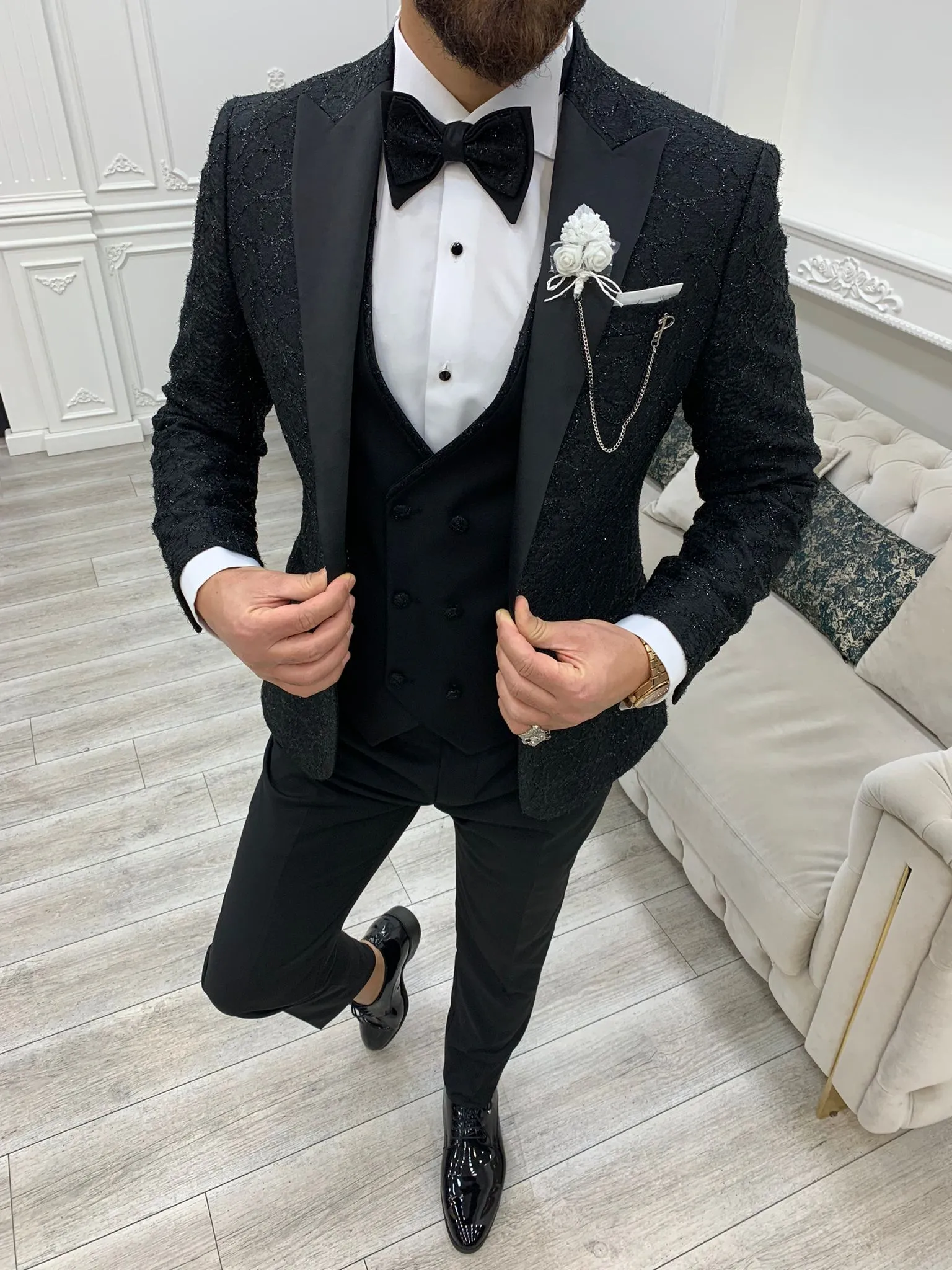Caesar Black Slim Fit Peak Lapel Floral Patterned Tuxedo