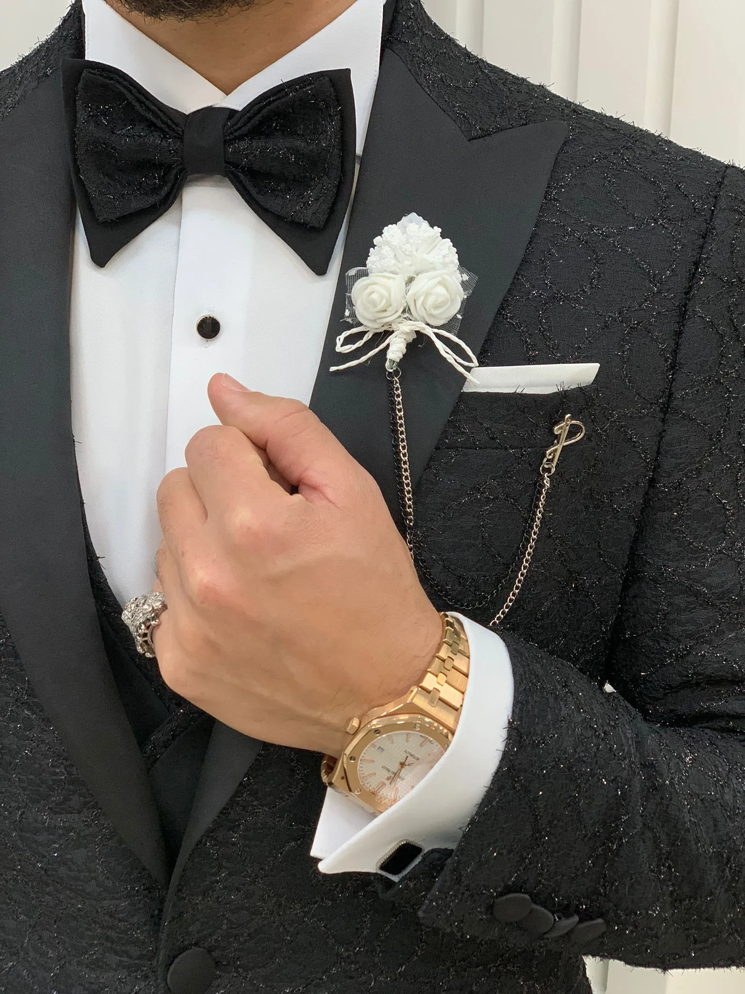 Caesar Black Slim Fit Peak Lapel Floral Patterned Tuxedo