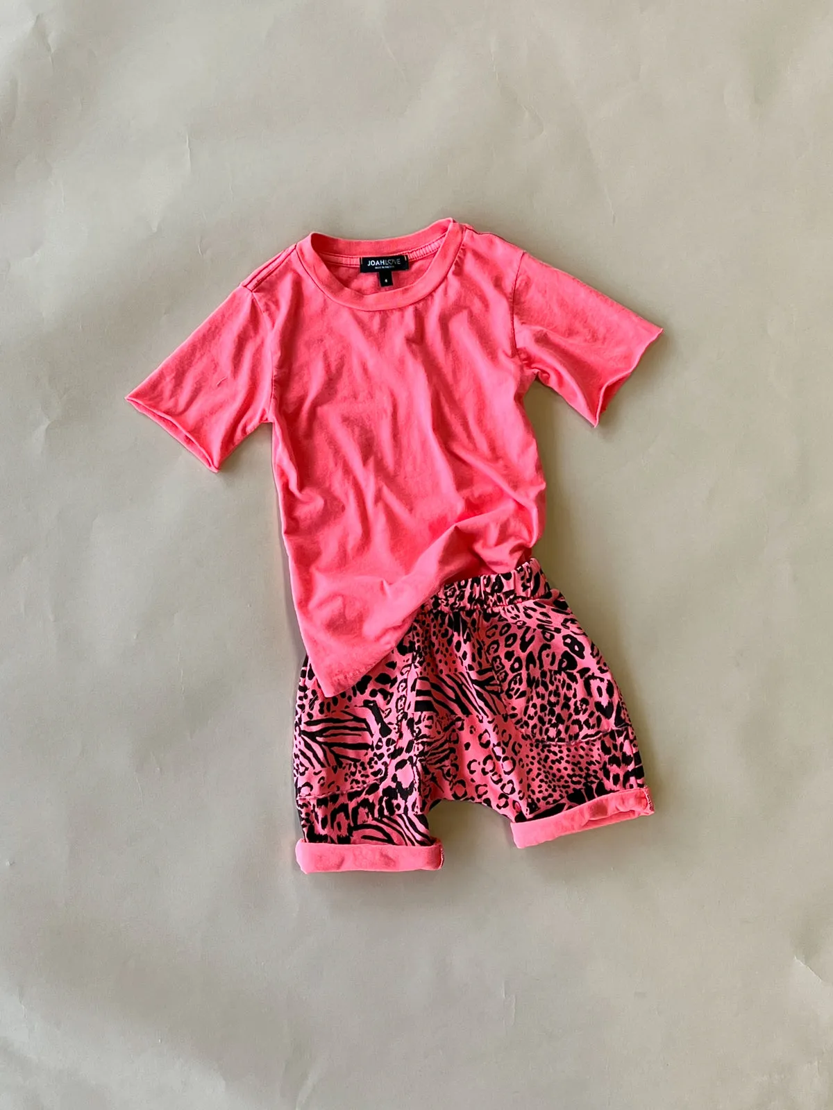Cameron Solid Tee | Lava