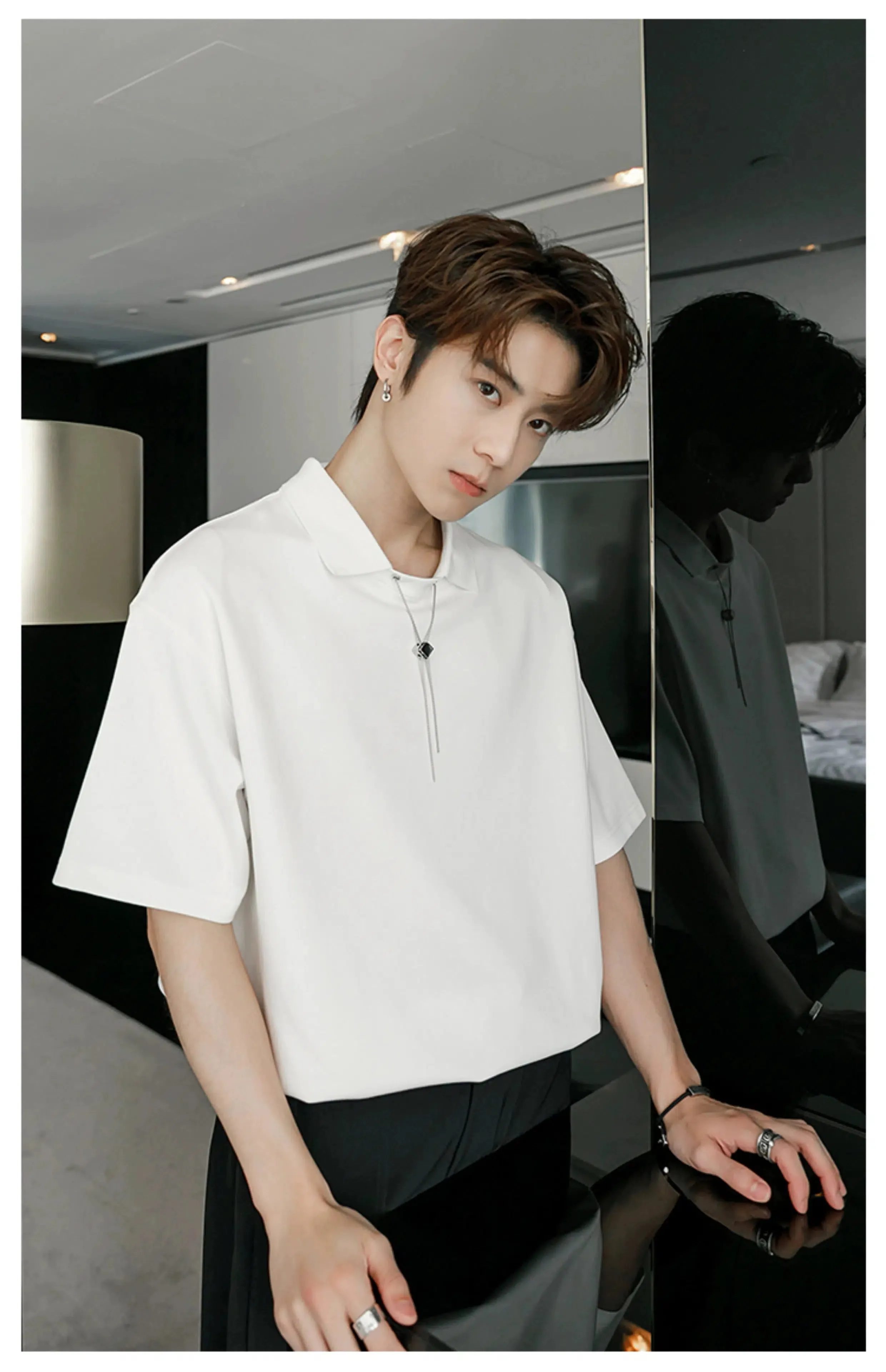 Chain T-shirt with Polo Collar