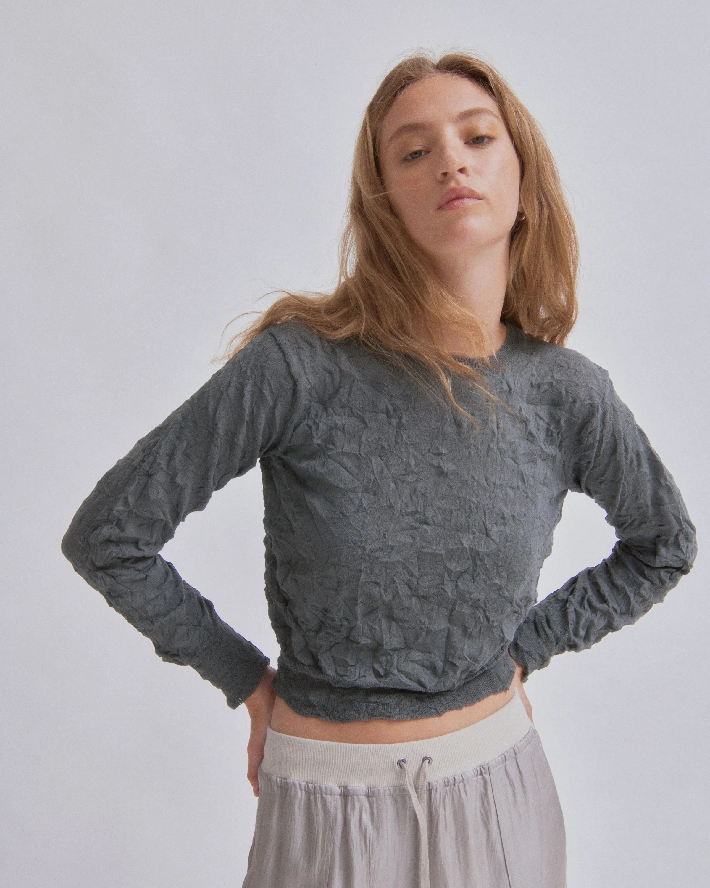 Crinkled Pullover in Steel