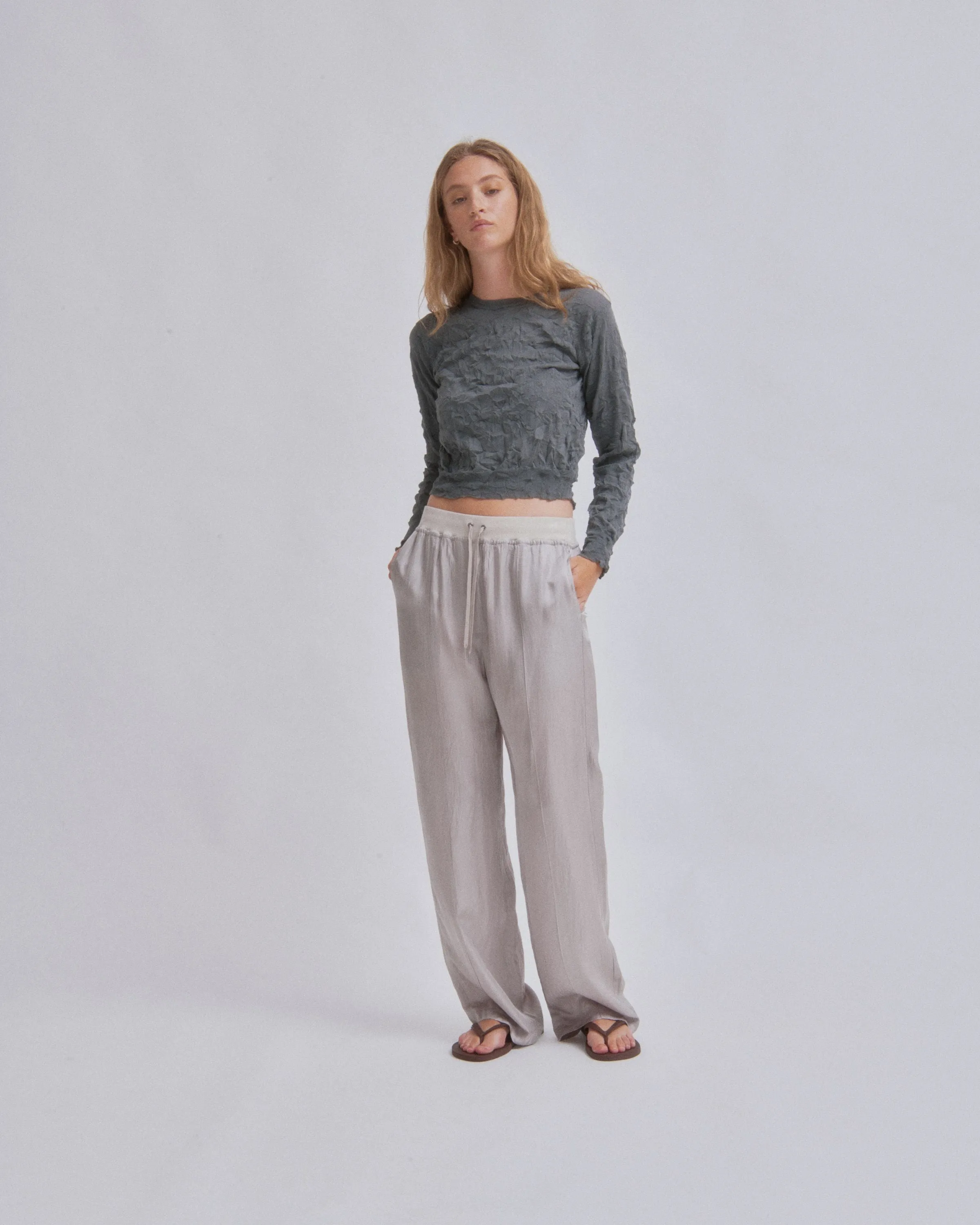 Crinkled Pullover in Steel