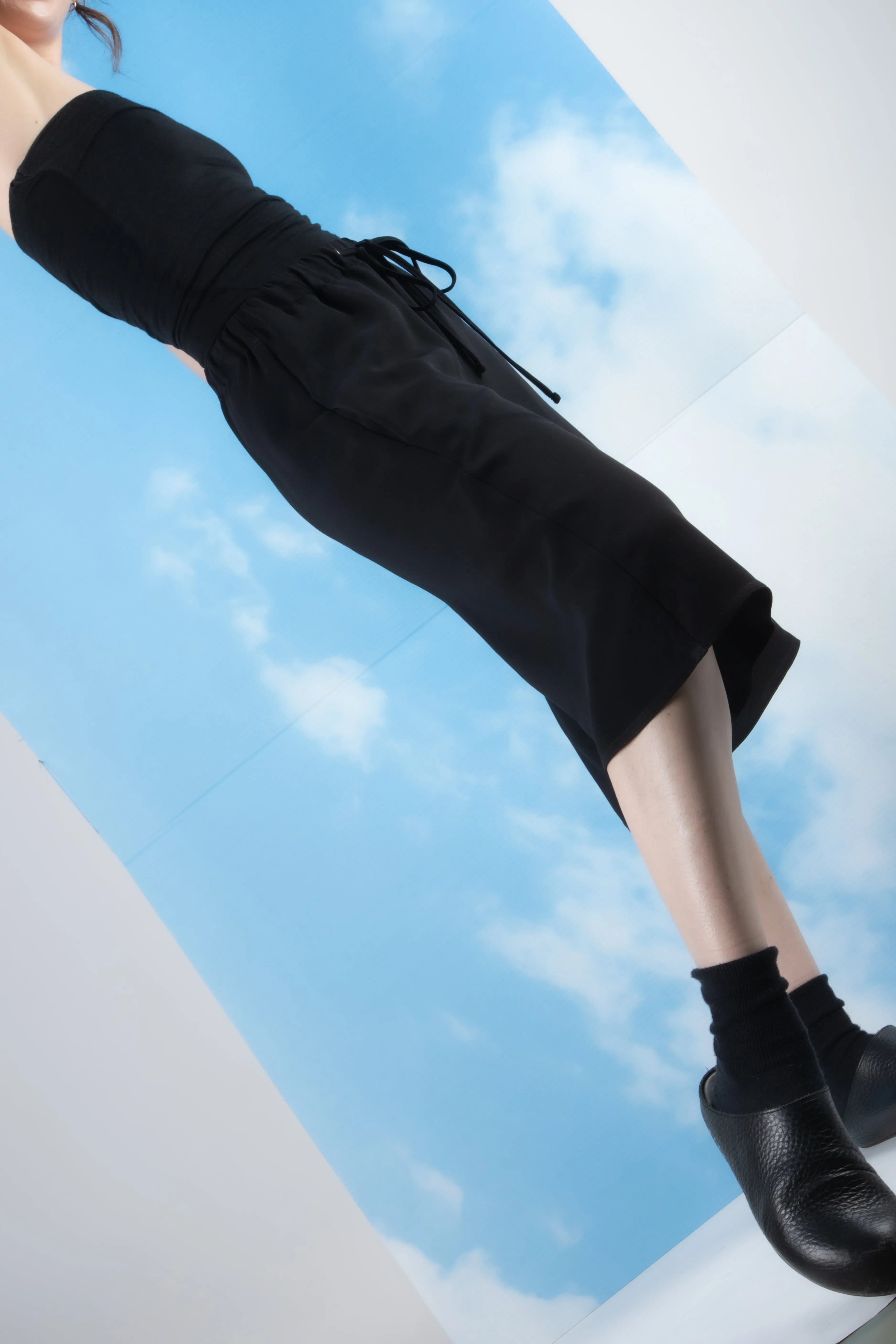 Easy 3/4 Short - Black Crepe (PO)