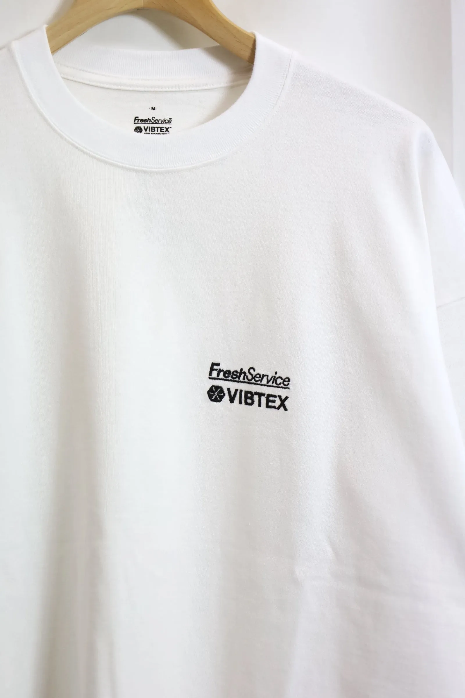 Fresh Service / VIBTEX for FreshService L/S CREW NECK TEE - White