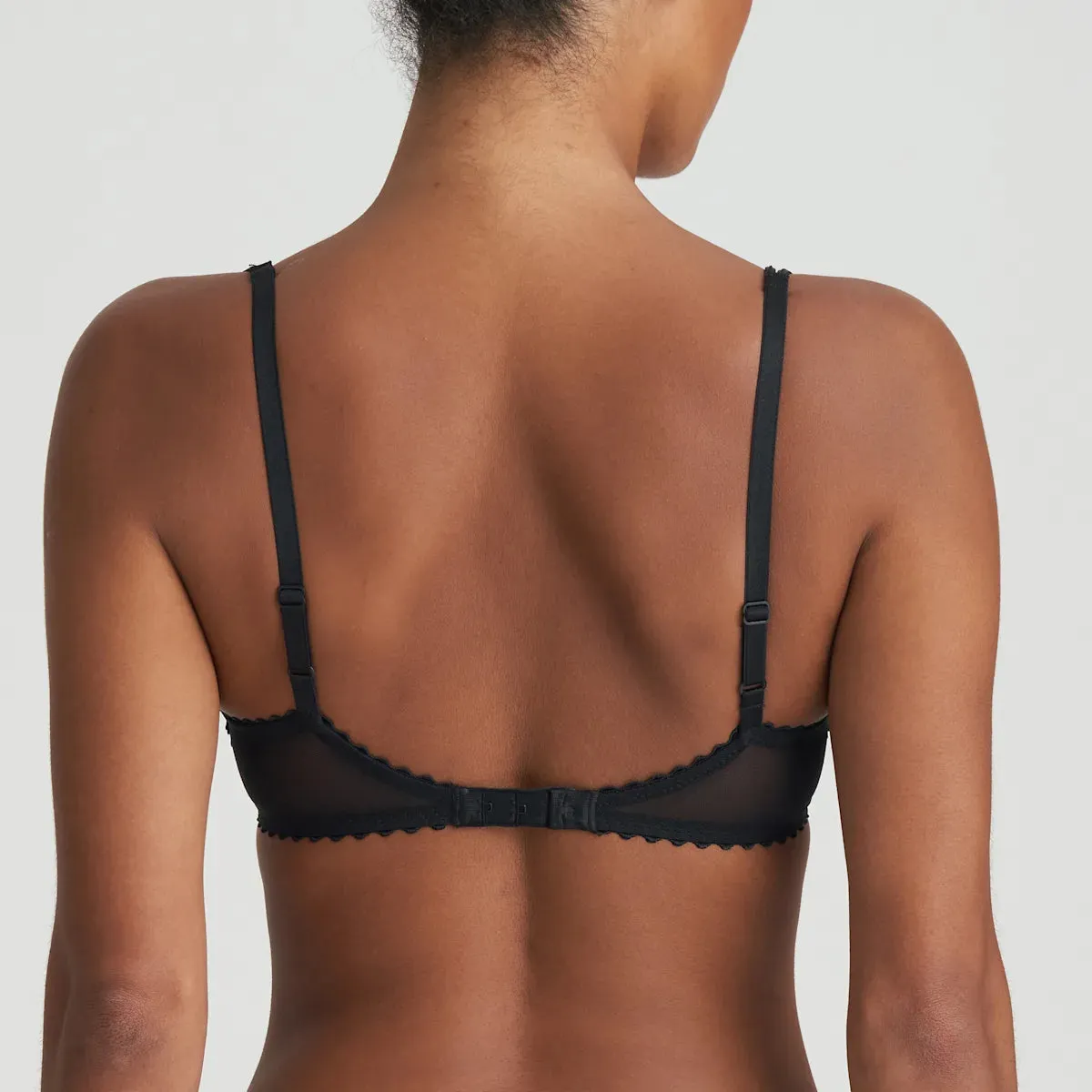 Jane Balcony Horizontal Seam Bra In Black - Marie Jo