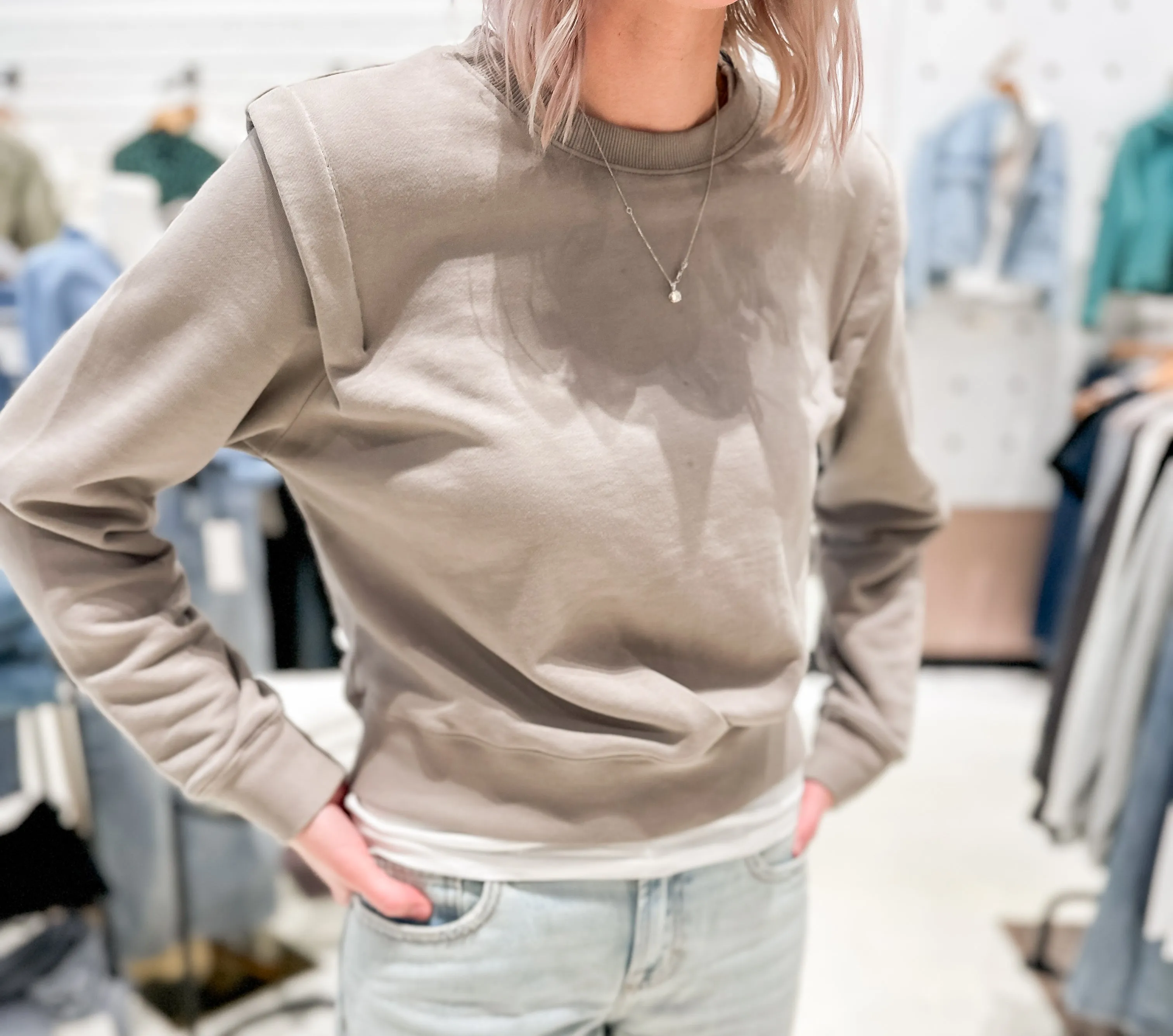 KUT FROM THE KLOTH The Felicity Pleated Pullover Sweatshirt