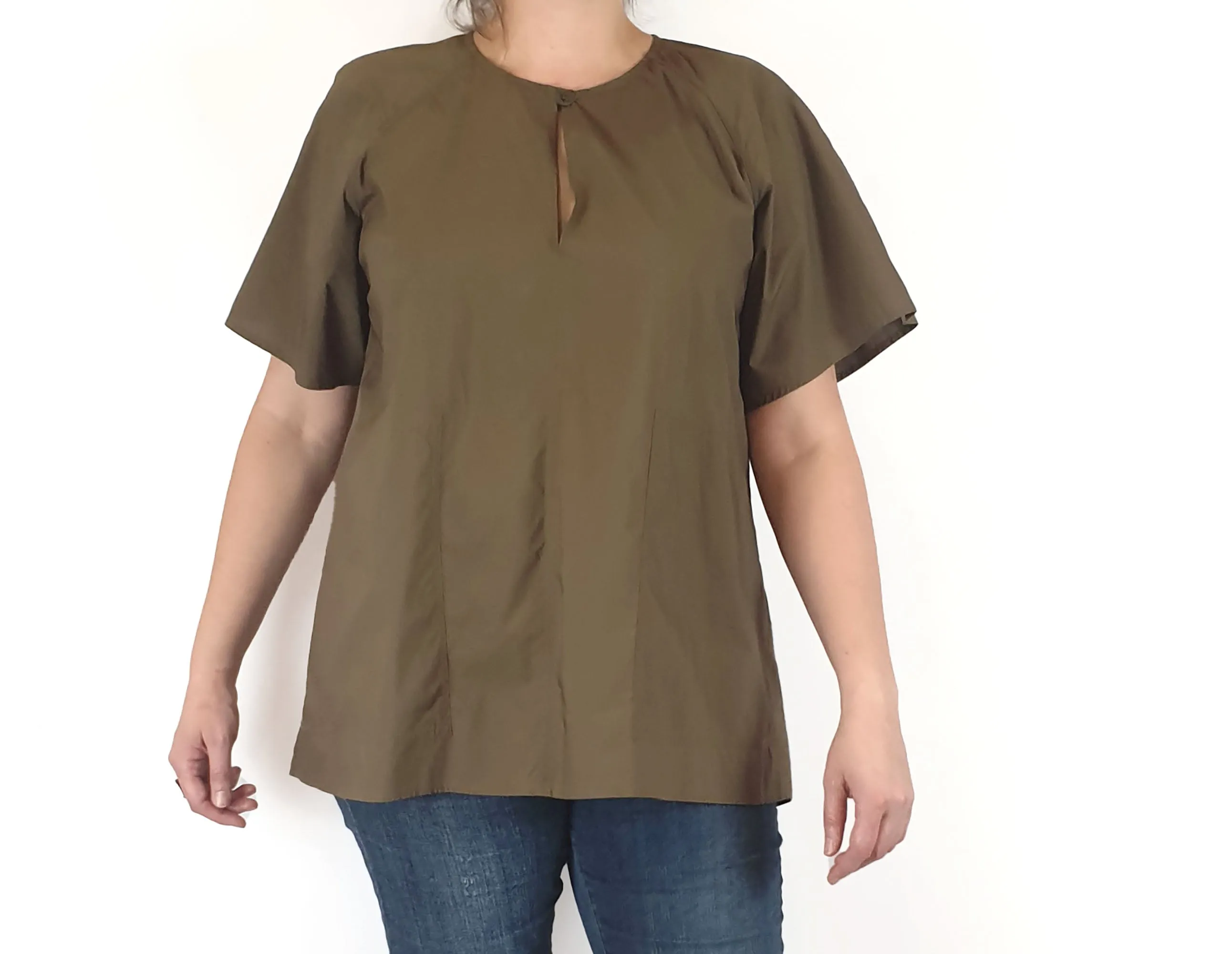 Lee Matthews green top size 3