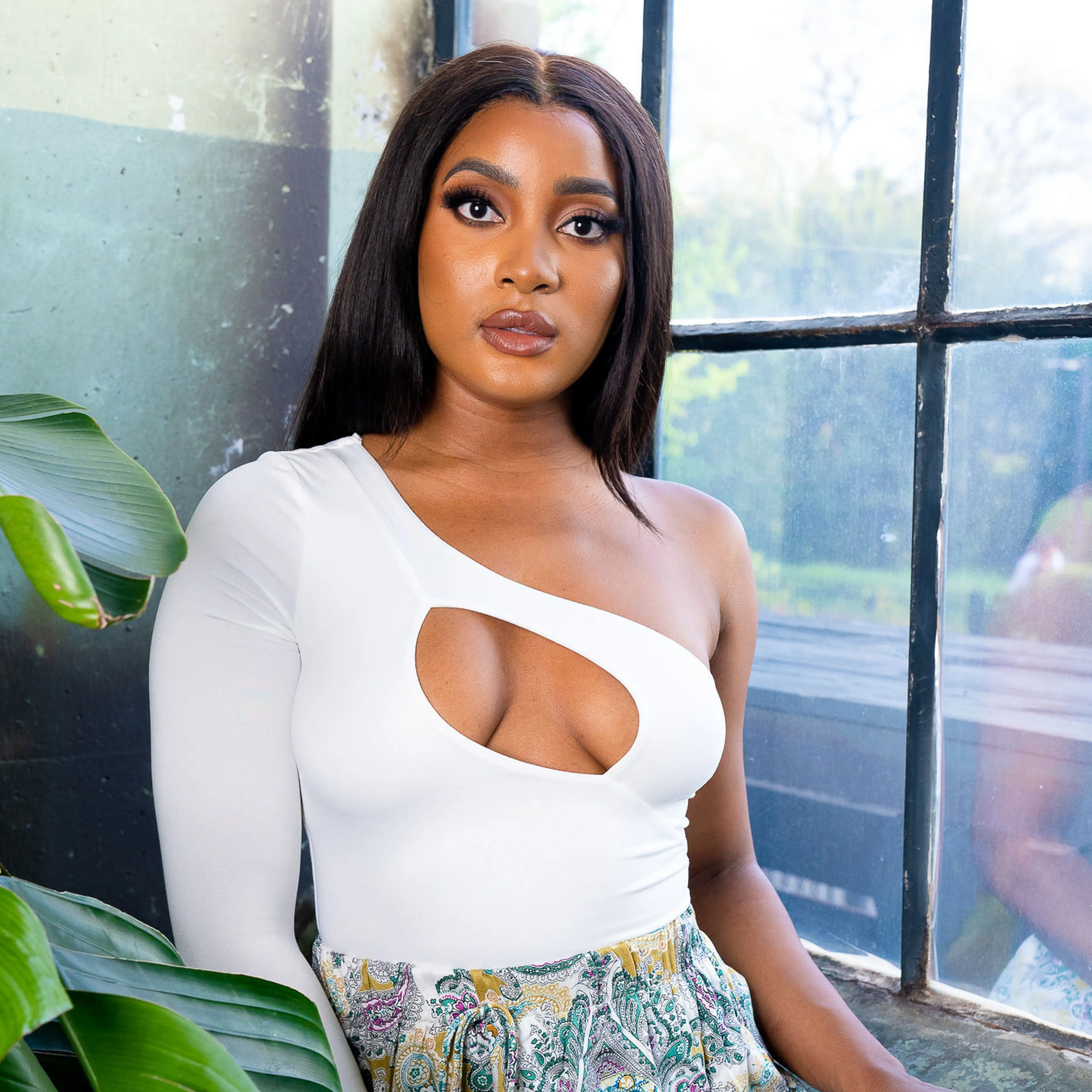 Leslie One Shoulder Bodysuit