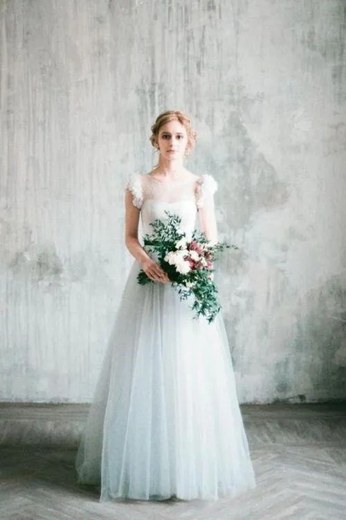 Light Gray Wedding Dress with Chiffon Flowers Sleeves
