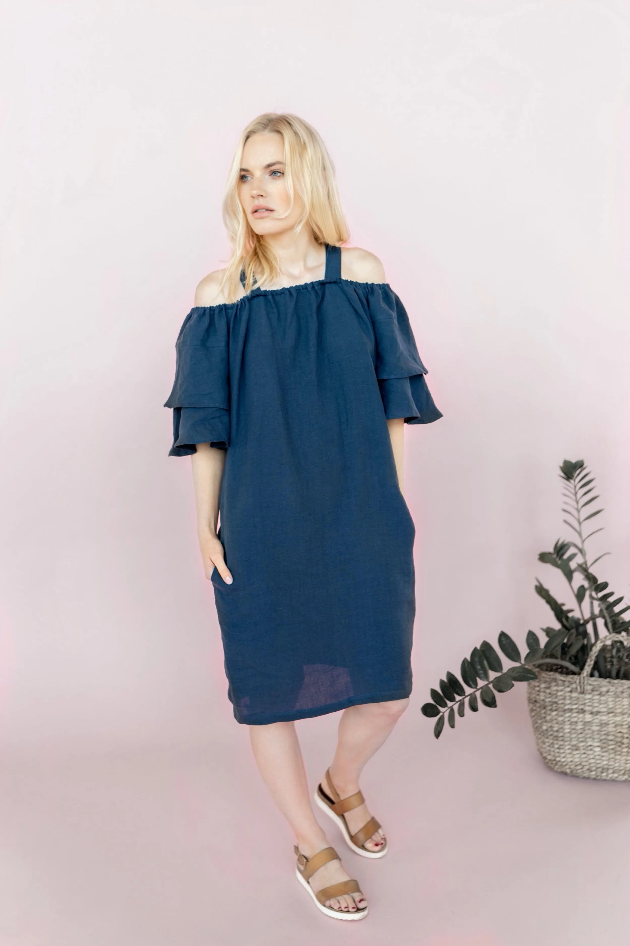 Linen dress Christina