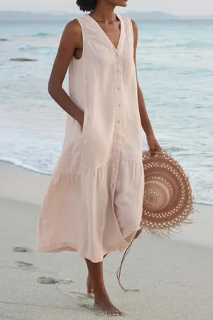 Linn - Sleeveless long dress with V-neckline and buttons.