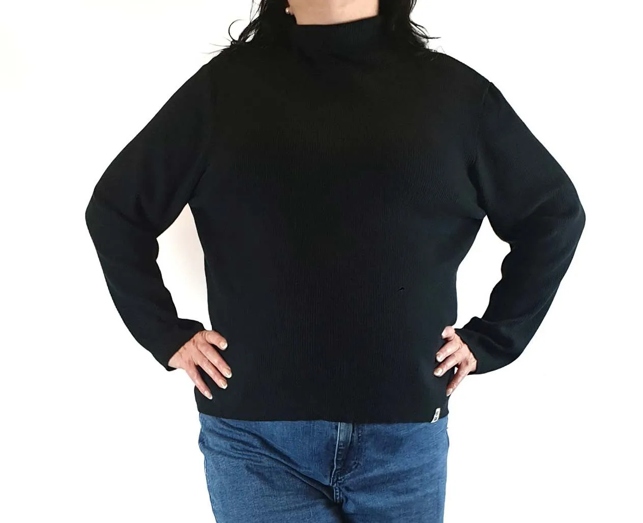 Lucy & Yak black cotton knit jumper size XL