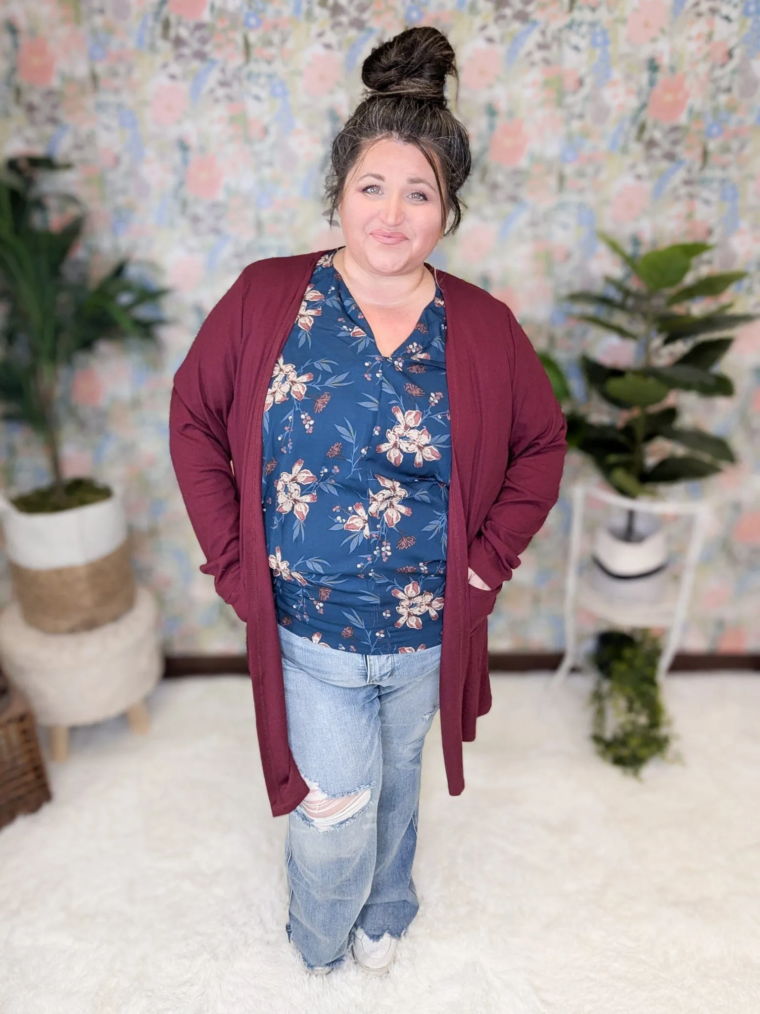 Luna Ruched 3/4 Sleeve Top in Navy Floral