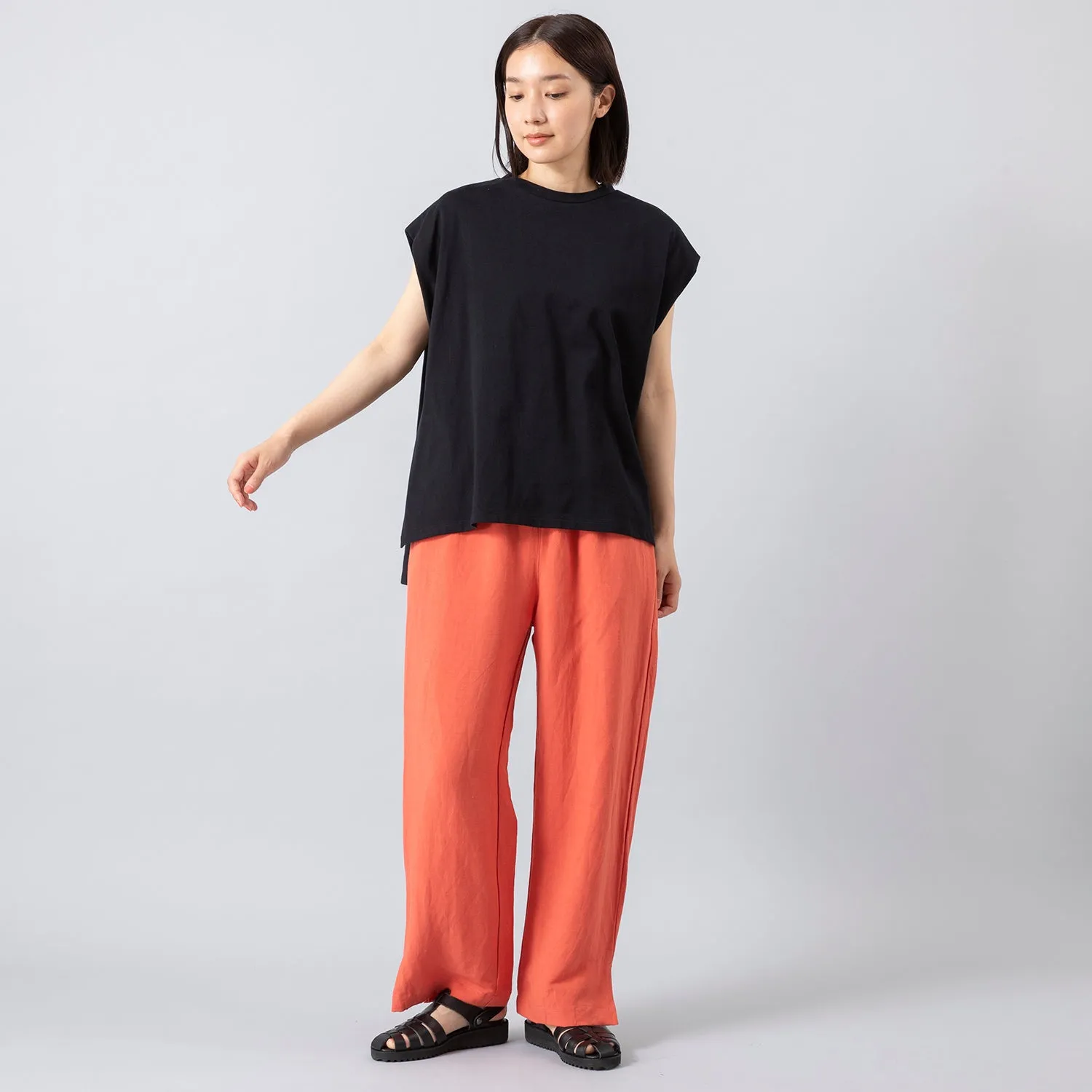 MANON | マノン　SLIT EASY PANTS