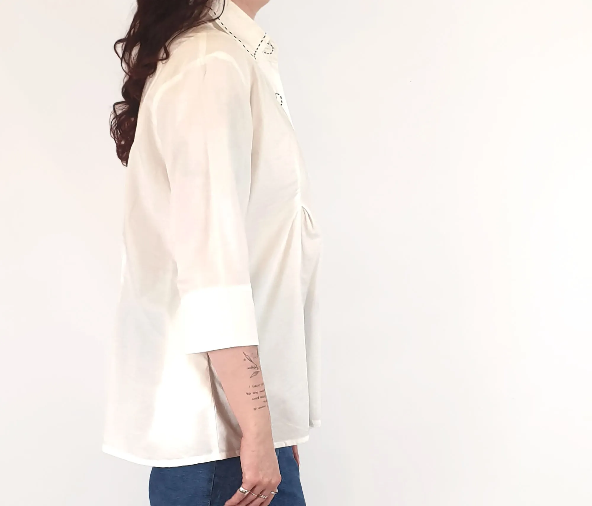 Megan Salmon white top size 12