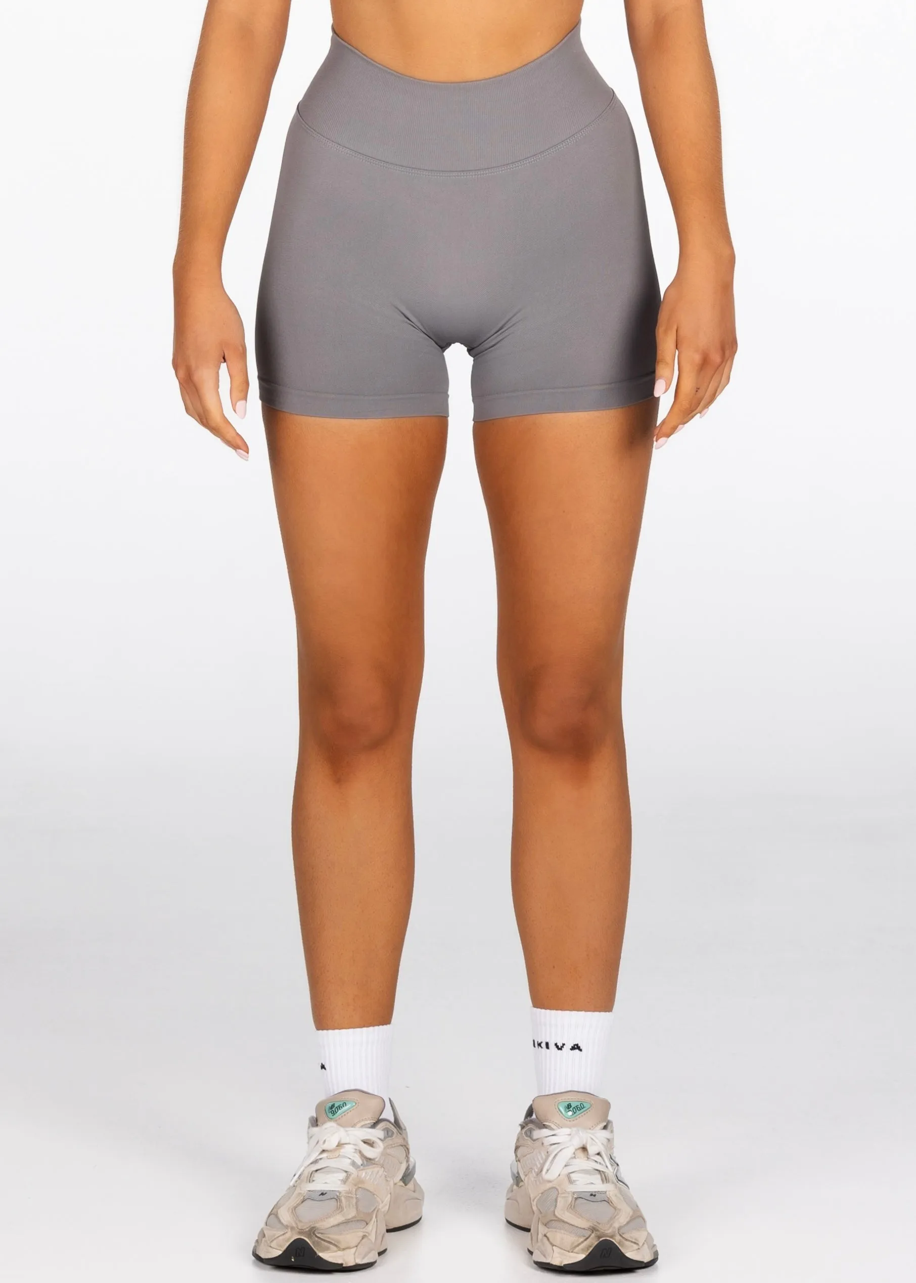 Mini Signature Scrunch Shorts - Grey