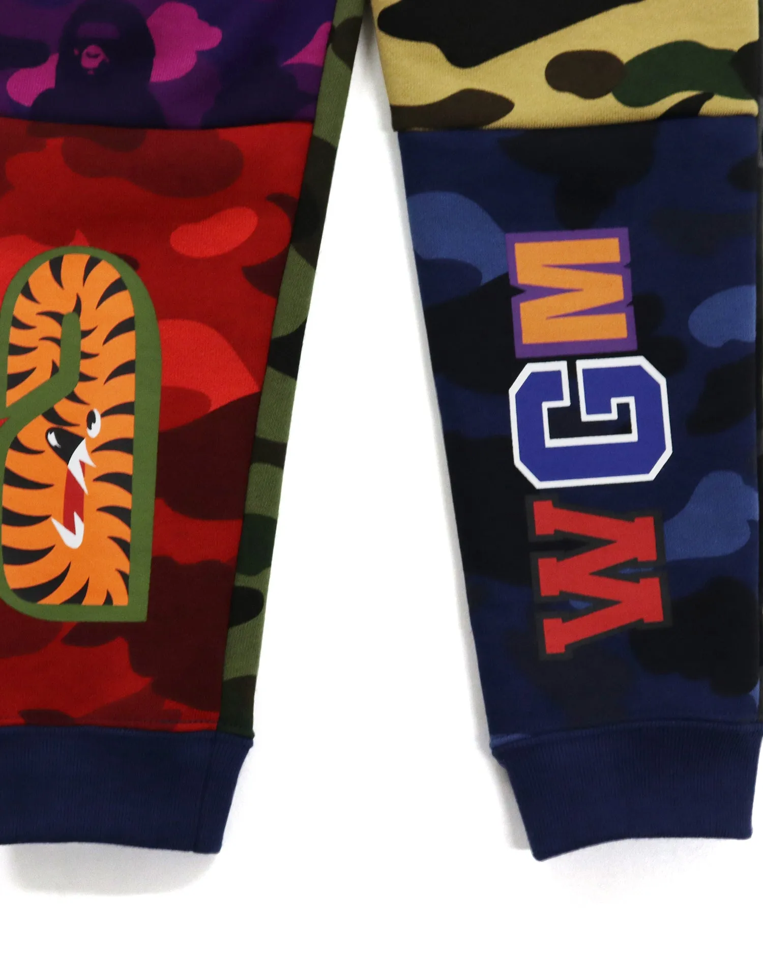 Mix Camo Shark Crazy Slim Sweatpants