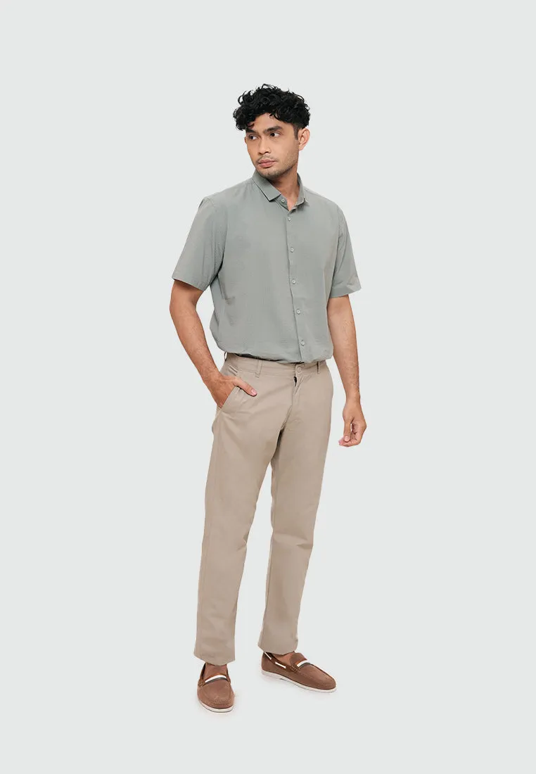 MOC Celana Panjang Chinos Pria Reguler Fit HARRINGTON - Khaki