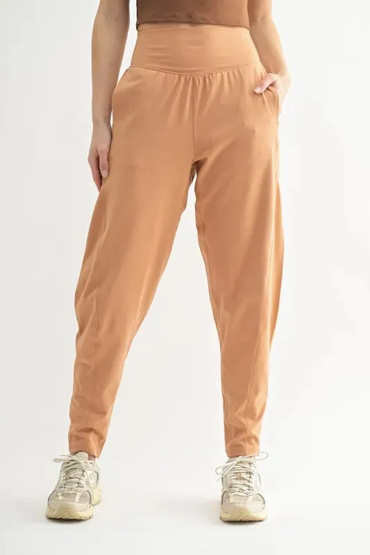 MONO B Flowbarrel High Waist Active Pants