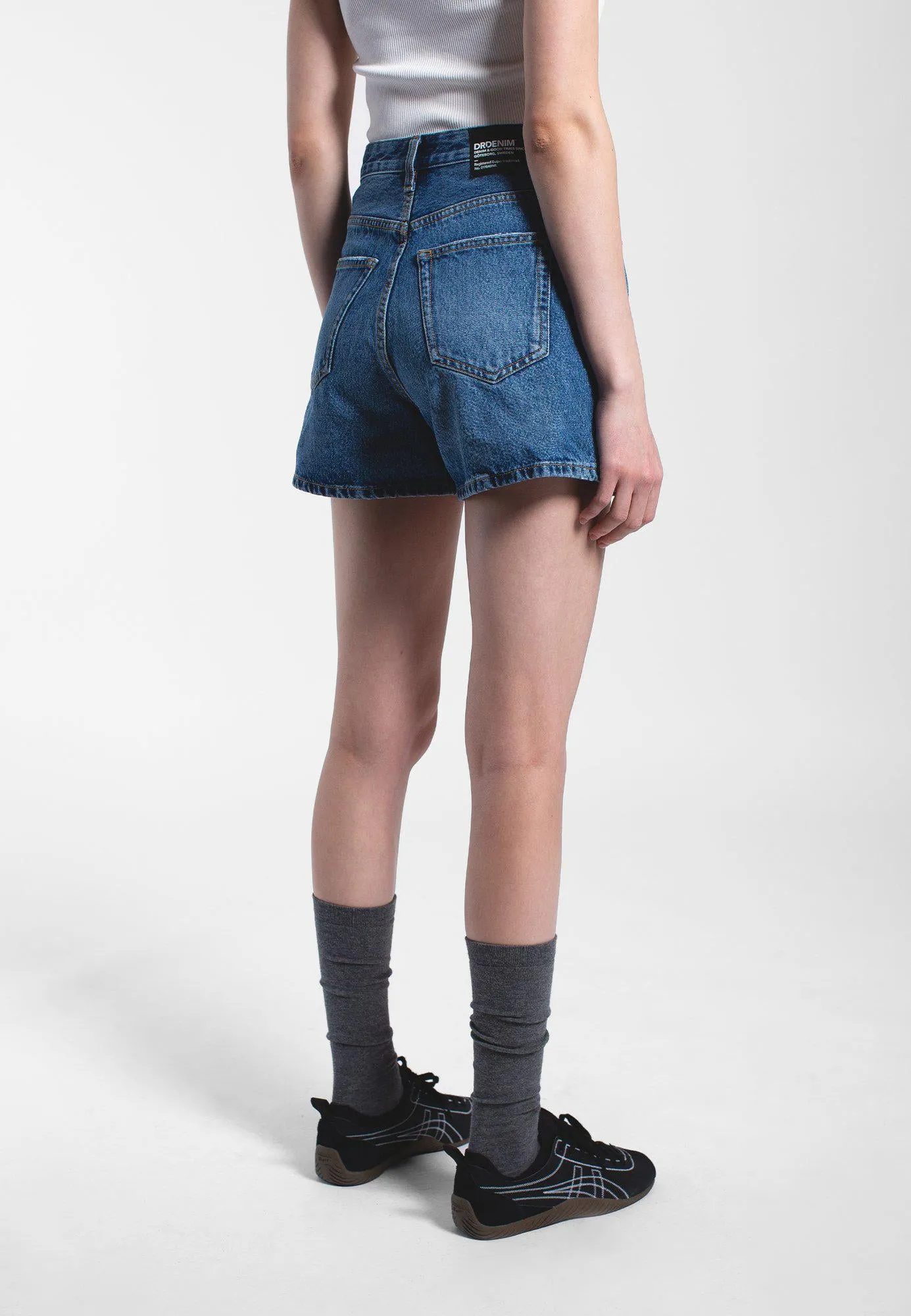 Nora Shorts - Stream Mid Used