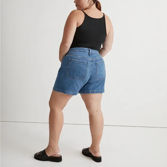 NWOT -Madewell - Plus Curvy Patch-Pocket Denim Shorts in Earlwood Wash -…