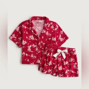 NWT Hollister Christmas Shorts Pajama Set