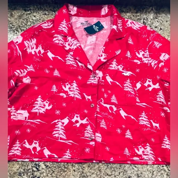 NWT Hollister Christmas Shorts Pajama Set