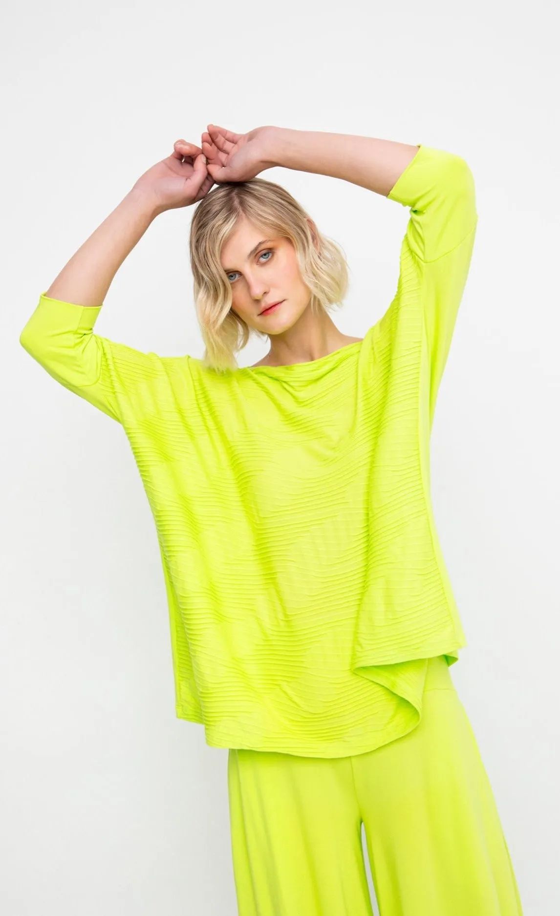 Ozai N Ku Lime Racquet Top
