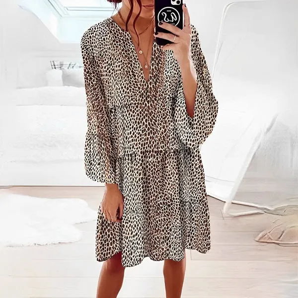 Penelope -Knielong dress with leopard print