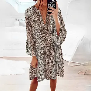 Penelope -Knielong dress with leopard print