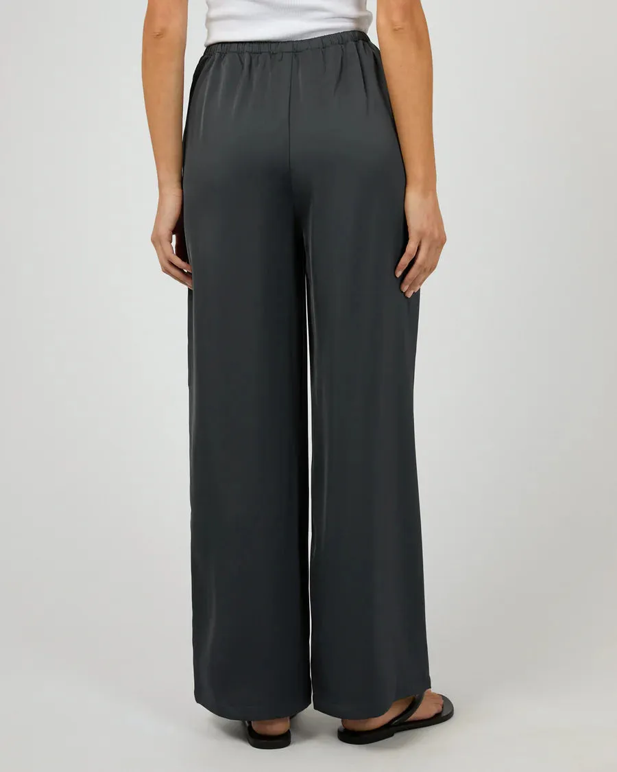 Silent Theory Carter Pant - Ink
