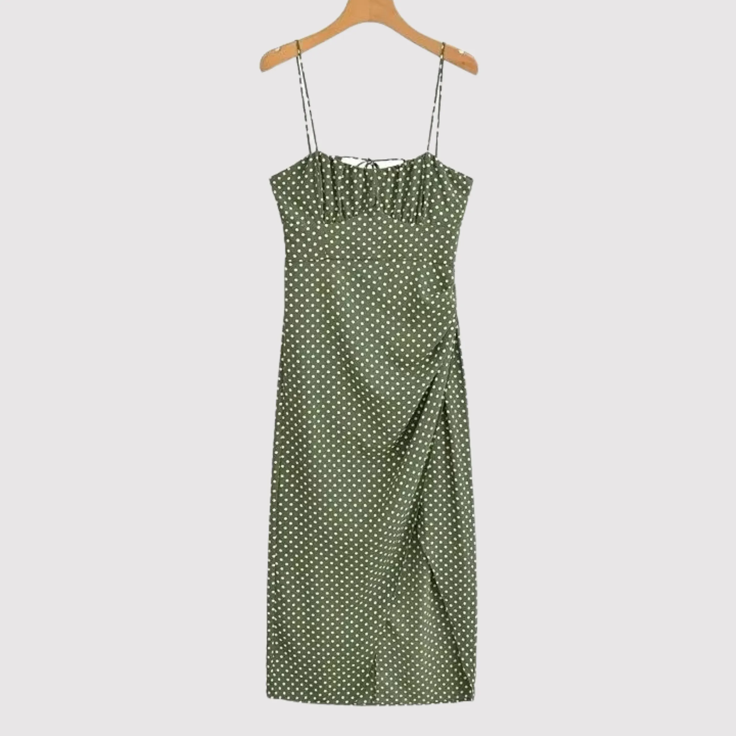 Stella - backless dress with lace