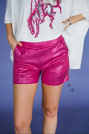 The Dolly Shorts in Pink