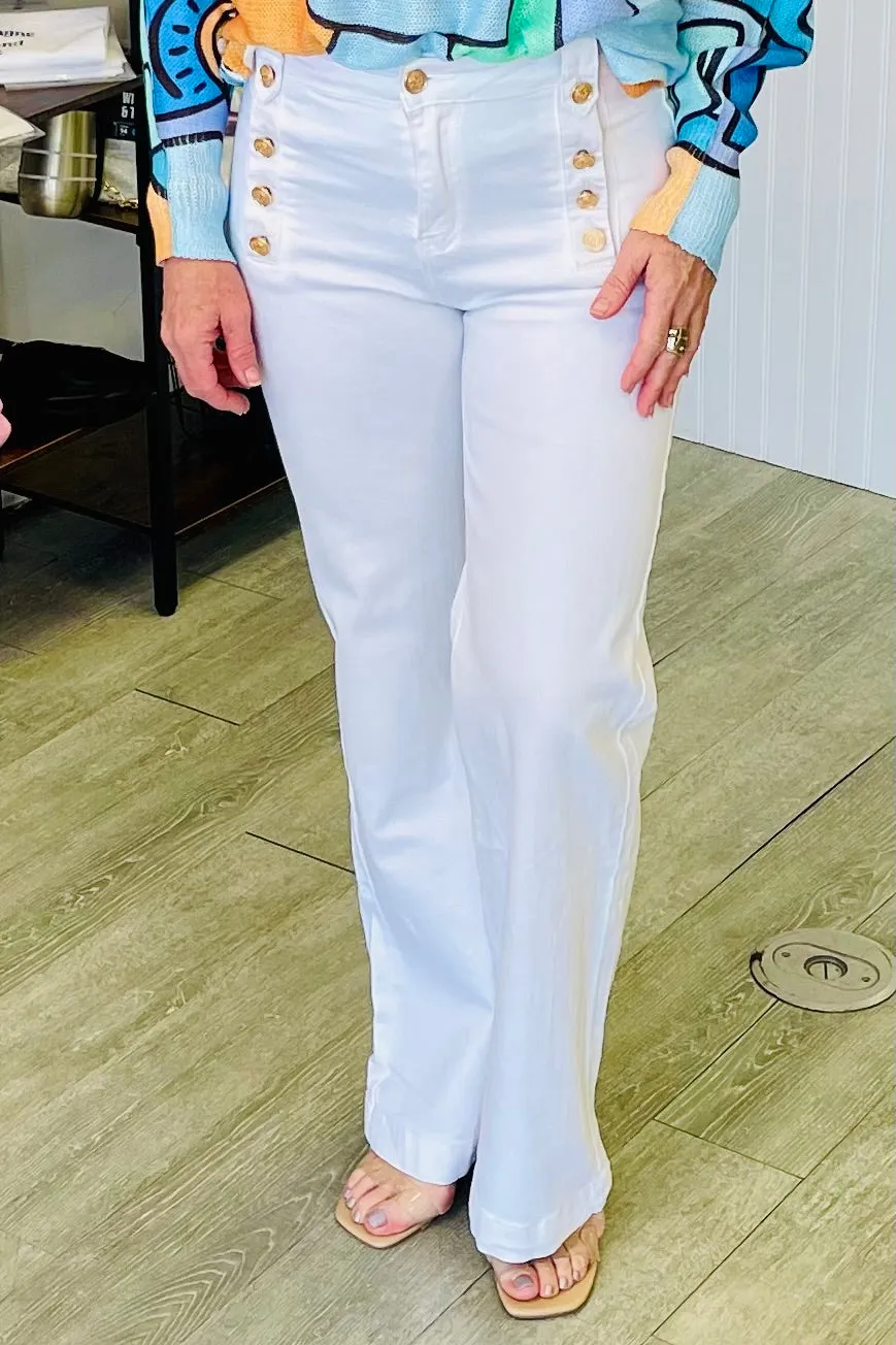 The Q2 Straight Leg Jeans with Gold Button Details - White