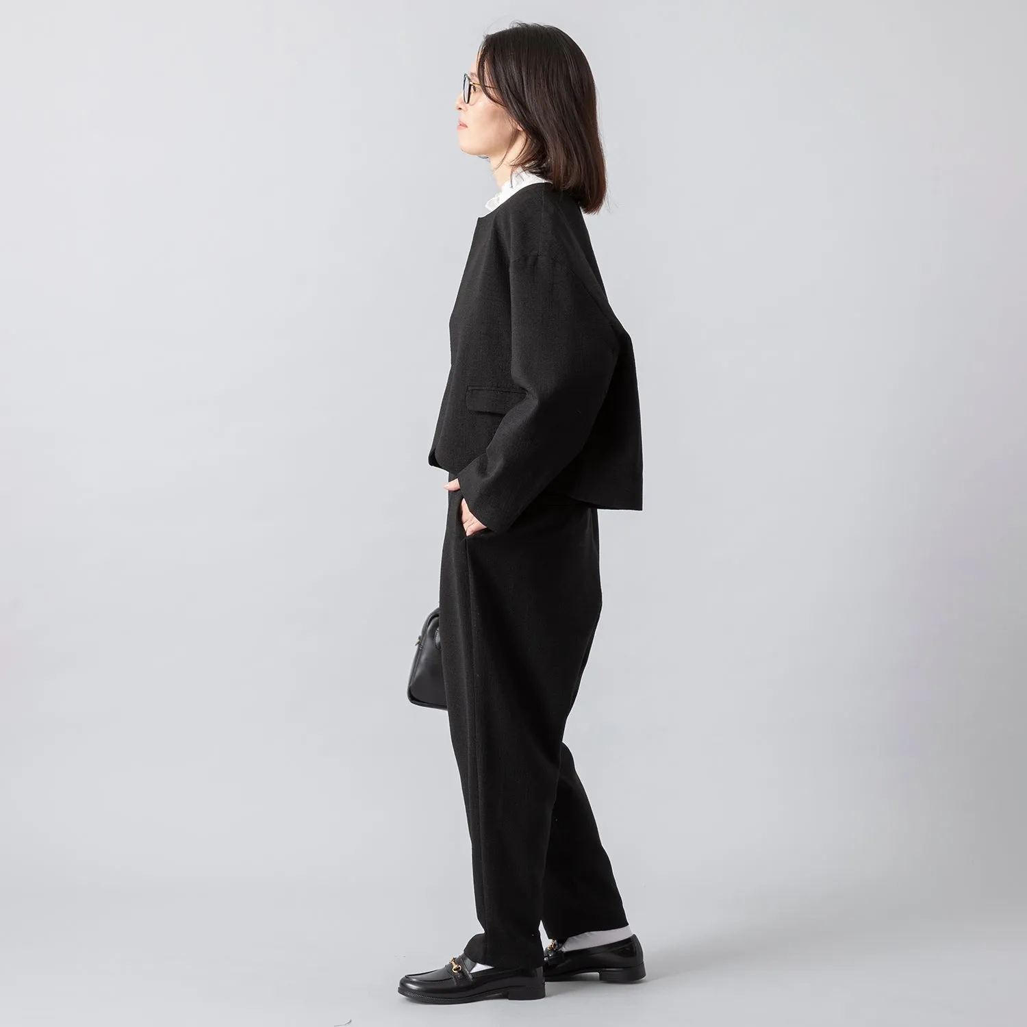 uncinq | アンサンク　Crepe Crewneck Jacket