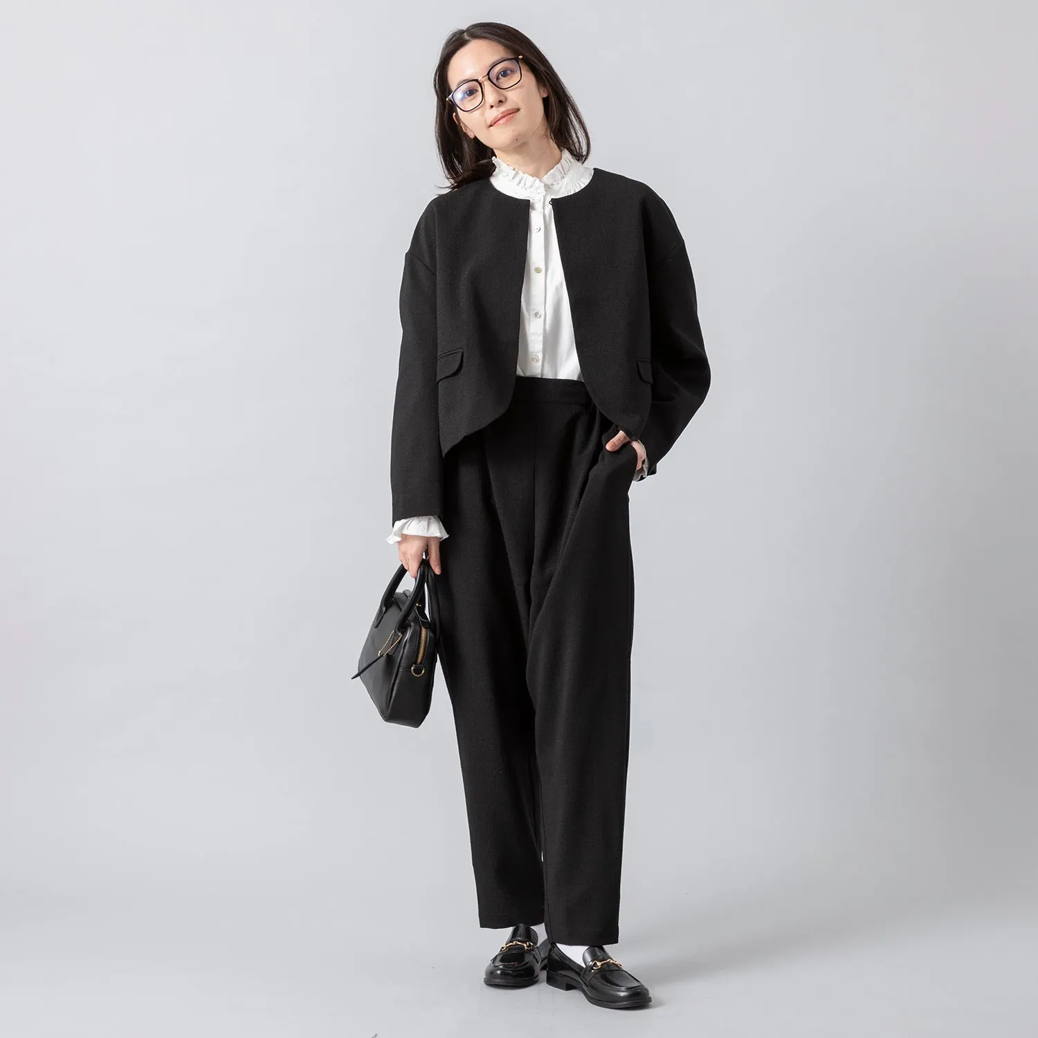 uncinq | アンサンク　Crepe Crewneck Jacket