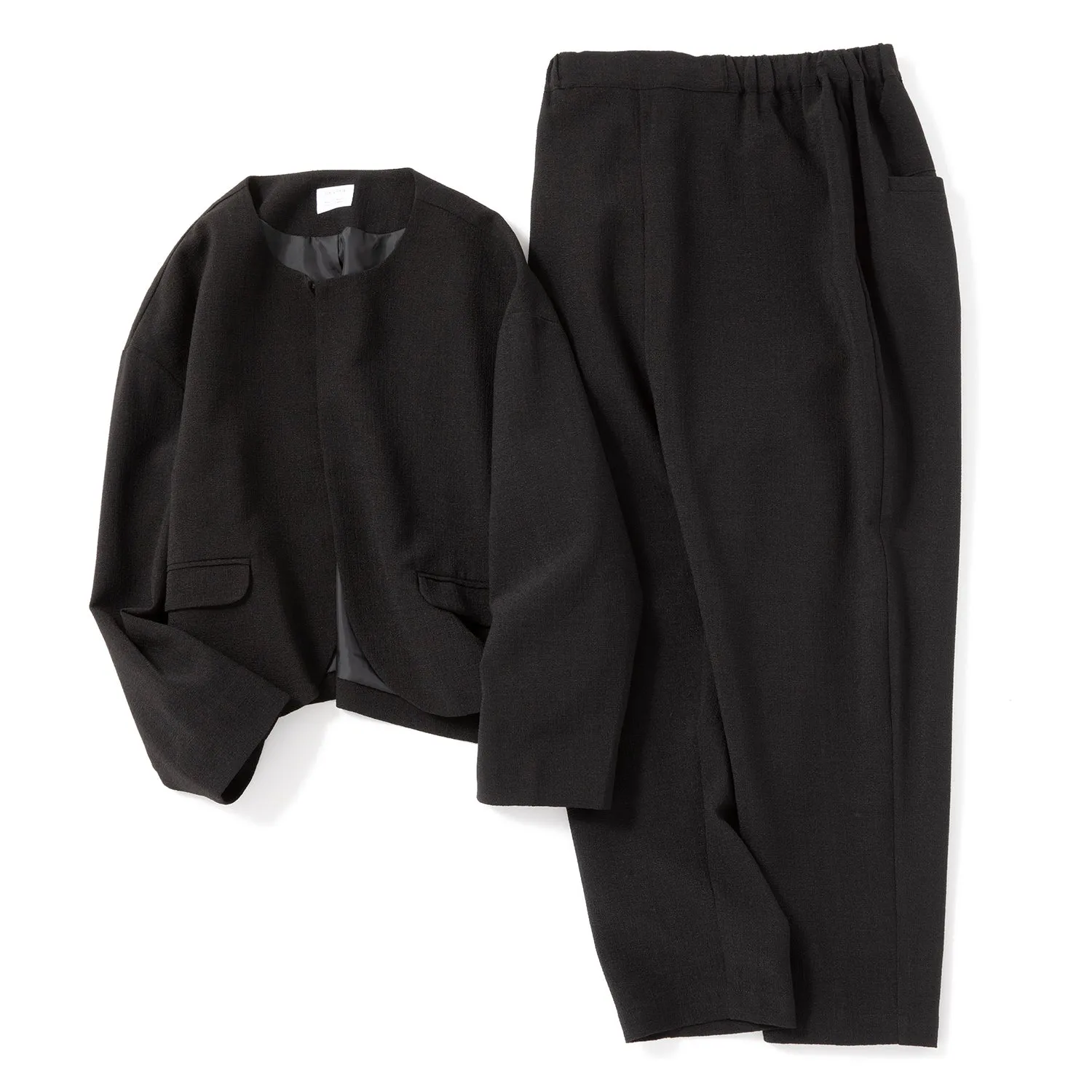 uncinq | アンサンク　Crepe Crewneck Jacket