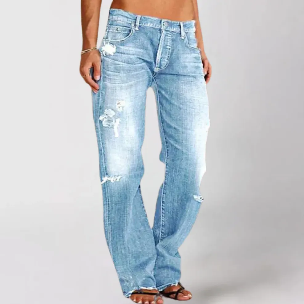 Women's denim jeans in wide fit