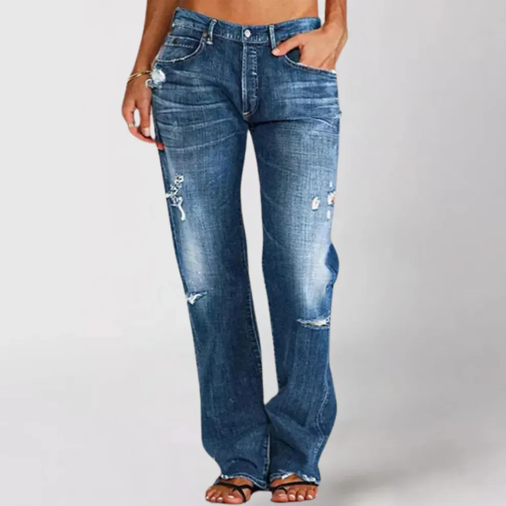 Women's denim jeans in wide fit