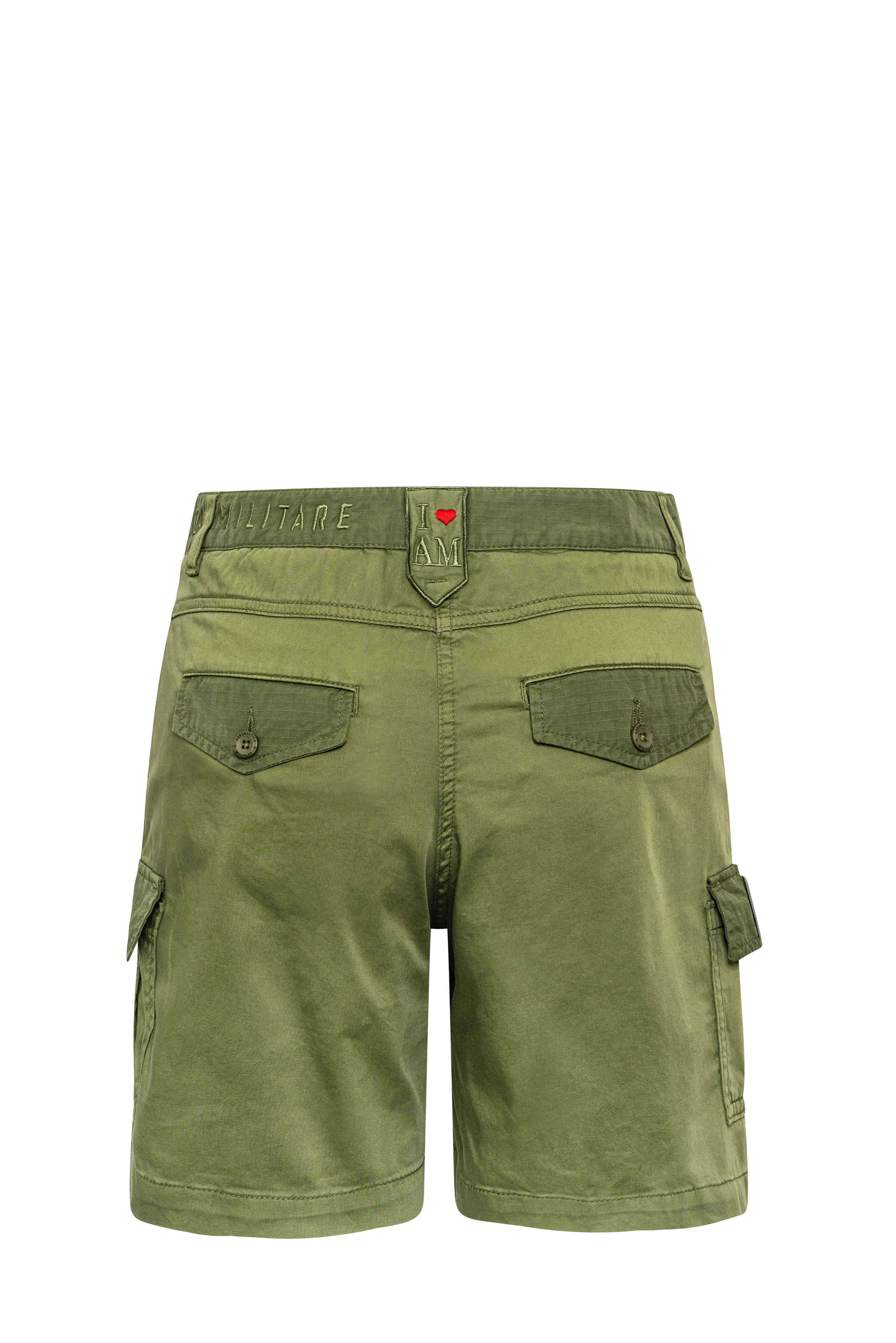 Women's shorts in stretch satin