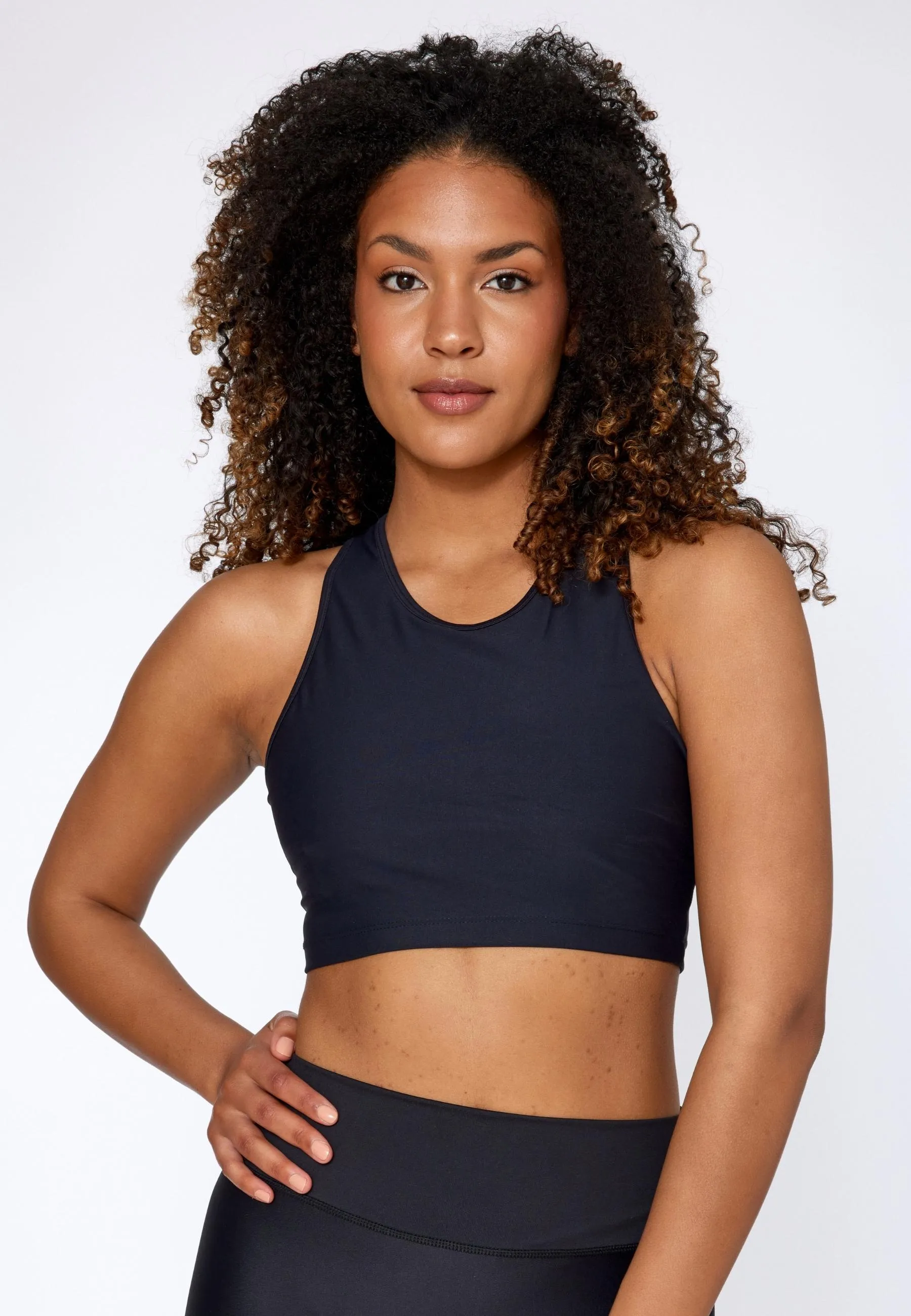 Yoga Midi Crop Top - Black